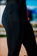 Load image into Gallery viewer, Thermal Full Grip Legging - New Improved design